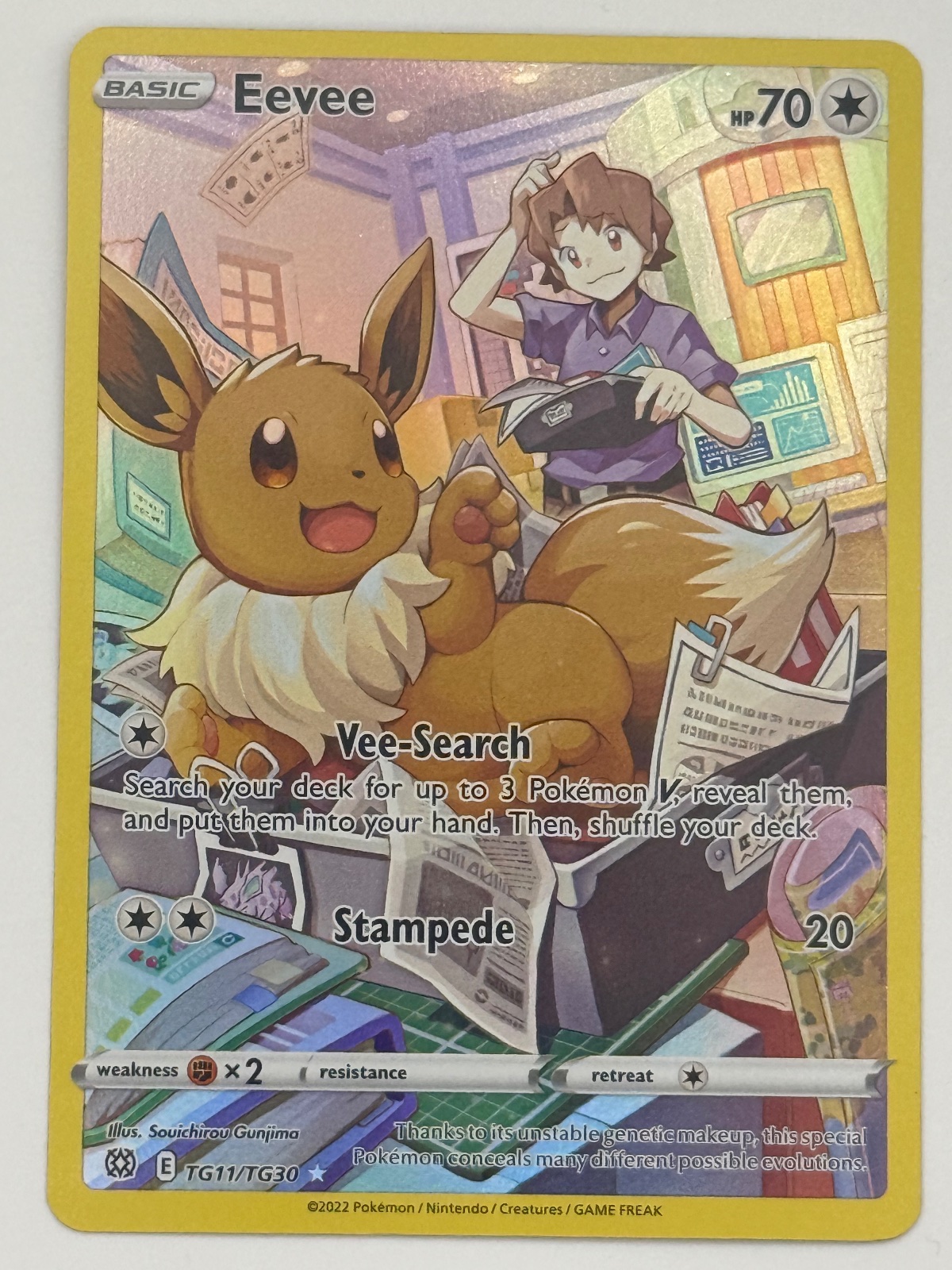 Eevee TG11 SWSH09: Brilliant Stars Trainer Gallery